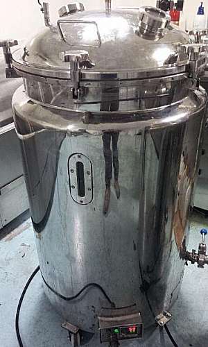 Tanque Misturador de Líquidos Tanque Misturador de Líquidos